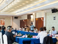 http://m.cptoday.cn/海飞长篇小说《大世界》研讨会在宁波镇海顺利举行