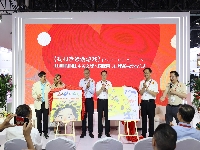 http://m.cptoday.cn/浙少社“琥珀绘本”品牌在京发布，率先推出沈石溪首部绘本《我和爸爸做游戏》